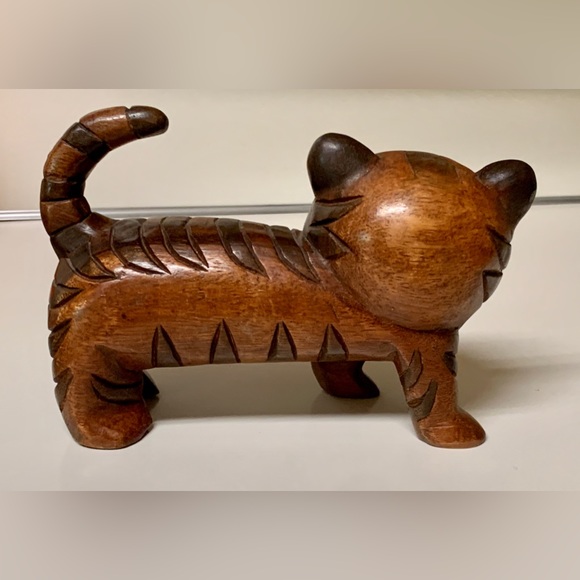 Vintage Mid Century Antique Solid Hand Carved Baby Tiger Cat Figurine Sculpture - Picture 13 of 16